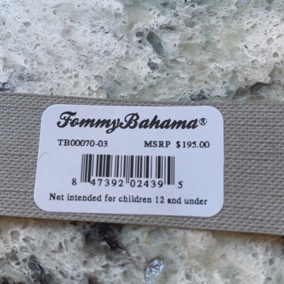 Like New Tommy Bahama Rose Gold & Silver Tropical Ladies Watch - Picture 7 of 11